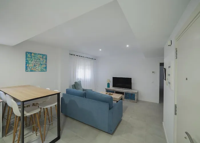 Haus Modern Duque Fjhomefj * 赫雷斯